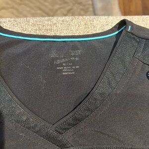 Black V-Neck Scrub Shirt